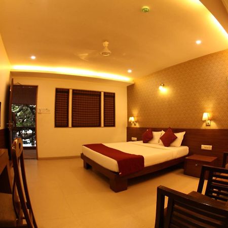 Hotel Beach Garden Mumbai Eksteriør bilde